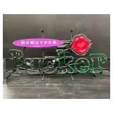 Pucker with lips, neon