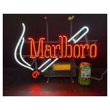 Marlborlo Tobacco / Marlboro cigarettes neon sign