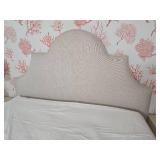 Cozy Textile Upholstered Queen Bed Set