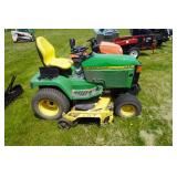 2000 John Deere Model 445 Garden Tractor Lawn Mower