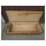 105 mm wood ammo case. Good condition. As shown.