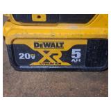 DeWalt® 1/4" (6mm) 20V 5Ah Impact Driver DCF887 with DeWalt 20V 5Ah Lithium Ion Battery