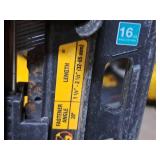 DeWalt® 20V Cordless 16 Gauge Finish Nailer DCN660 with DeWalt 20V 4Ah Lithium Ion Battery