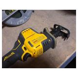 DeWalt® 20V Compact Reciprocating Saw DCS369 with DeWalt 20V 4Ah Lithium Ion Battery