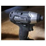 Makita® 1/4" Impact Driver XDT15 with Makita 18V 2Ah Lithium-Ion Battery