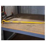 DeWalt® 42" Pry Bar (Yellow)