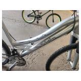 Schwinn Clear Creek 22" Women