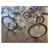 Pacific Shire 22" Men