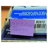 Lot of (2 Boxes) Car Quest® Disc Brake Pads - 1993-2007 Ford Taurus BD610, Crown Vic Rear GCD674