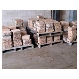Lot of (4 Pallets) Landscape Blocks