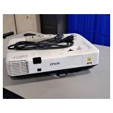 Epson LCD Projector H471A
