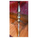 Gold Colored Alyssa Brand Accent Flower Shaped Accent Table