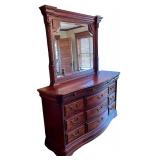 Ethan Allen Stunning Wood 9 Drawer Dresser & Mirror