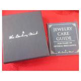 (CNTR) Pair Vintage Danbury Mint Cl...