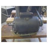 (FRNT) Vintage Craftsman "The Circu...