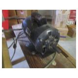 (FRNT) Vintage Craftsman "The Circu...