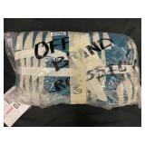 King Size Off-Brand Linen Quilt Set with Shams and Skirt