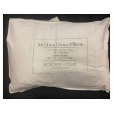 Medium Down Pillow with 700 Fill Power - Standard/Queen