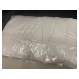 700 Fill Power Luxury White Duck Down Comforter in Original Packaging