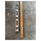 Set of 2 Carpenter
