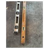 Set of 2 Carpenter
