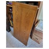 Vintage Oak Dining Table with 4 Matching Double Pressed Backed Chairs and Extension Leaf