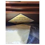 Vintage MCM Magnavox Stereophonic High Fidelity Console