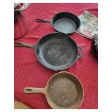 Set of 3 Lodge Cast Iron Skillets