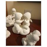 Set of 4 Department 56 Snowbabies Figurines and Trinket Box