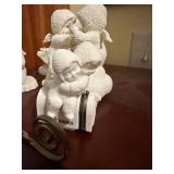 Set of 4 Department 56 Snowbabies Figurines and Trinket Box