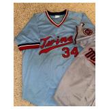 Set of 2 Minnesota Twins Baseball Jerseys - Hardy #27 and Puckett #34