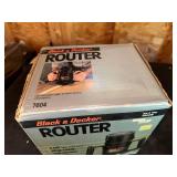 Black & Decker 1 HP Router Model 7604 with Ring Depth Adjustment