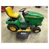 John Deere GX335 Lawn Tractor - Snowblower & Cab