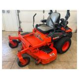 Kubota Z726X 60" Commercial Zero Turn Mower