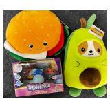 Squishville by Squish Mallows - Back to school, Hamburger Plush and Avocado Dog/Sloth