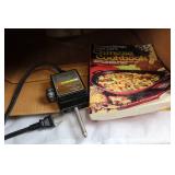 West Bend Original Electric Wok No. 5109X with Cookbook