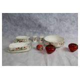 Mikasa Intaglio Strawberry Fair 7-Piece Dinnerware Set with Accessories