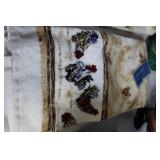 Assorted Rooster Themed Kitchen DÃ©cor Set