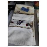 Assorted Rooster Themed Kitchen DÃ©cor Set