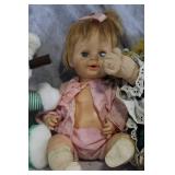 Set of 7 Assorted Vintage and Modern Dolls