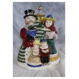 Ceramic Holiday Carolers Tissue Holder and Accent Piece