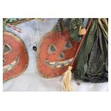 Halloween Wall Decor Featuring Jack-O