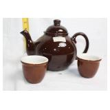 Brown Ceramic Teapot with 2 Matching Cups