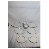 Royal Doulton Argenta Fine China Set - 7 Pieces