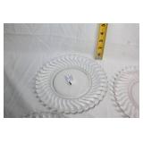 Set of 5 Elegant Clear Glass Swirl Pattern Plates