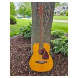 Yamaha FG-Junior Acoustic Guitar