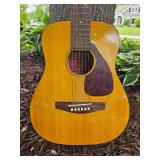 Yamaha FG-Junior Acoustic Guitar