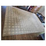 Striking Blue / Beige Courtyard Pattern Area Rug - 8