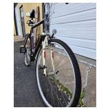 Nice Large GIANT Innova Men