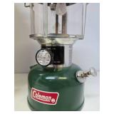 Nice Condition Vintage COLEMAN Lantern w/Original Box